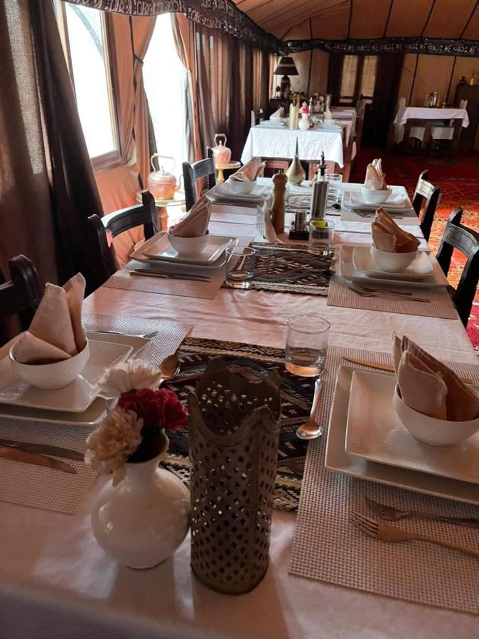 Erg Chebbi Sahara Camp Hotel Merzouga Eksteriør billede